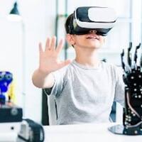 teknologi-ai-ar-dan-vr-yang-digunakan-sebagai-media-pembelajaran