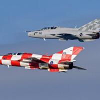 mig-21-kroasia-jatuh-saat-latihan-kedua-pilot-selamat