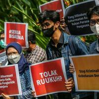 pasal-pasal-kuhp-baru--produk-kolonial-yang-sasar-milenial