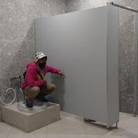 lho-kloset-malang-creative-center-ada-di-luar-bilik-kamar-mandi