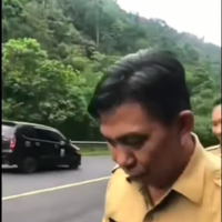 6-pns-angkuh-di-pemprov-sulut-tabrak-pengendara-motor-enggan-minta-maaf-ancam-korban