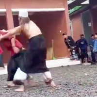 gus-samsudin-diduga-menjadi-gila