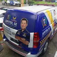 aksi-ambulans-berstiker-nasdem-lawan-arus-di-puncak-bogor-tak-bawa-pasien