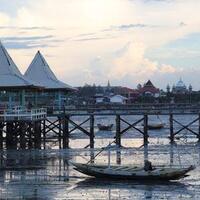 menjadi-ikon-wisata-bahari-surabaya-pantai-kenjeran-memiliki-segudang-kisah-mistis