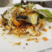 croissant-geprek-makanan-unik-dan-kekinian-orang-prancis-menangis-lihat-ini