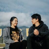 penyanyi-yang-terkenal-di-manca-negara-lewat-jalur-youtube-siapa-mereka