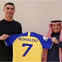 ronaldo-resmi-bermain-di-liga-arab-apakah-akan-jadi-muallaf