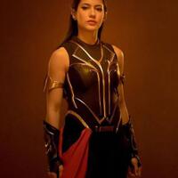7-potret-cantik-jane-de-leon-aktris-filipina-yang-perankan-superhero-darna