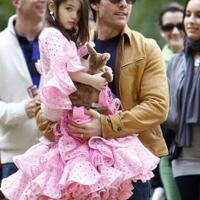 takut-pengaruh-buruk-scientology-pada-anak-katie-holmes-sangat-protektif-suri-cruise