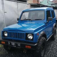 mobil-suzuki-katana-4-wd