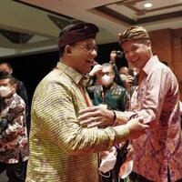 survei-smrc-politik-identitas-terjadi-di-2024-jika-ganjar-vs-anies