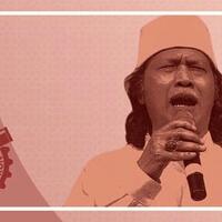 penyairkang-protes-cak-nun-diamuk-se-indonesia-sebut-jokowi-firauntanggapannya-gan