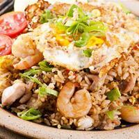 nasi-goreng-seafood-khas-jawa-timur-koleksi-kuliner-menarik-nusantara
