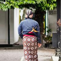 filosofi-luhur-suku-jawa--kenapa-angka-21255060-penyebutannya-berbeda