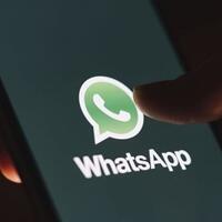 fitur-baru-whatsapp-voice-note-bisa-buat-status-wa