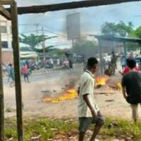 termakan-hoax-warga-desa-tega-bakar-hidup-hidup-wanita-hingga-tewas