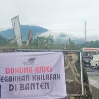 spanduk-dukung-anies-tegakkan-khilafah-di-banten-sambut-anies-di-pandeglang