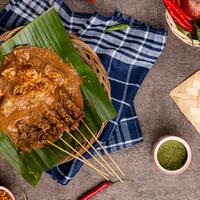 sate-lalat-kelezatan-kuliner-khas-pamekasan-madura