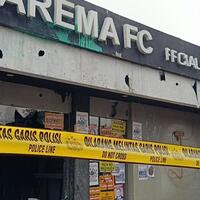 usut-tuntas-kericuhan-oleh-oknum-suporter-bola-indonesia