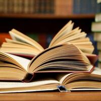 orang-terkaya-ini-punya-kebiasaan-membaca-buku-yukk-intip-buku-favorit-mereka