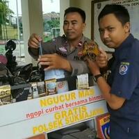 inspiratif-polisi-pun-jualan-kopi-biar-dengar-keluhan-masyarakat-masa-kita-enggak