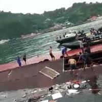 gempa-m-54-di-jayapura-bangunan-mal-rusak-kafe-hanyut-ke-laut