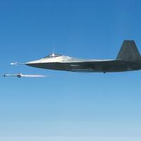 second-kill-for-raptor-f-22-tembak-objek-misterius-yang-melayang-di-atas-alaska