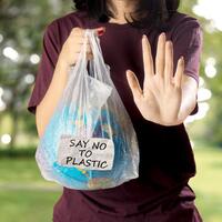 plastik-sekali-pakai-dilarang-di-inggris-indonesia-bagaimana