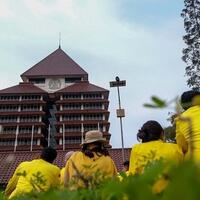 bem-ui-jokowi-harus-bicara-soal-putusan-pn-jakpus-terkait-tunda-pemilu