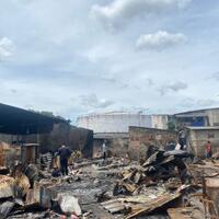 tolak-direlokasi-ke-rusun-warga-tanah-merah-3-bulan-doang-gratis-ke-depannya-bayar