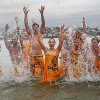 lomba-renang-telanjang-terbesar-di-dunia-kembali-hadir-di-sydney