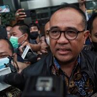 kpk-peringatkan-rafael-alun-hadapi-jangan-kabur-ke-mana-pun