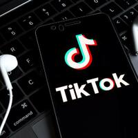 5-manfaat-bermain-tiktok-yang-perlu-kamu-tahu-gak-selalu-negatif-kok