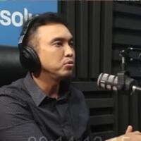 kisah-mualaf-aiman-witjaksono-masuk-islam-karena-menemukan-keajaiban-al-quran