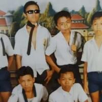 siswi-smp-yang-lugu