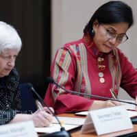 sri-mulyani-bawa-kabar-buruk-dari-as-dunia-sedang-tidak-baik