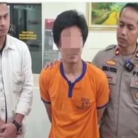 ingin-anaknya-masuk-surga-ayah-ini-tusuk-anaknya-24-kali-hingga-tewas