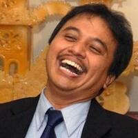 mobil-tahanan-kejagung-bersiaga-jelang-pengumuman-hasil-pemeriksaan-menkominfo-jhonny