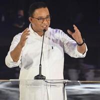 temui-relawan-anies-singgung-pemerintah-pusat-ambil-proyek-daerah-yang-tak-jalan