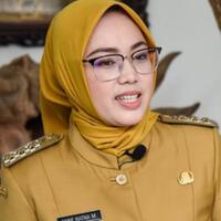 viral-diduga-bupati-purwakarta-anne-ratna-mustika-berduaan-di-hotel
