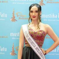 jadi-calo-puteri-indonesia-2019-jual-100-tiket-konser-coldplay-berikut-harganya