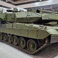 idet-2023-kmw-dari-jerman-perkenalkan-main-battle-tank-leopard-2a8