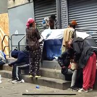 zombie-philadelphia-gegerkan-dunia-bukti-bahwa-legalkan-narkoba-itu-berbahaya