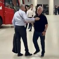 diperlakukan-tidak-adil-mourinho-dan-romanisti-ngamuk-harusnya-seperti-dortmund