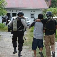 tanda-bahaya-untuk-negeri-kok-bisa-teroris-merangkap-sebagai-pendidik-masyarakat