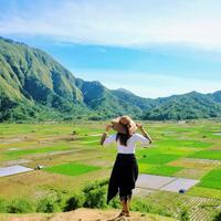 bukit-selong-menikmati-pesona-alam-epik-di-lombok-yang-memikat-hati