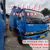 ud-nissan-pkc-211-full-box-tronton-6x2-tahun-2006