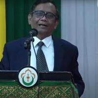 mahfud-bicara-asas-legalitas-orang-bikin-sambal-ganja-tak-bisa-dihukum