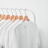 5-cara-merawat-baju-putih-polos-supaya-tetap-putih-bersinar