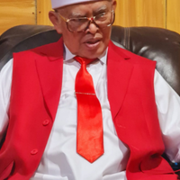 dinilai-menyesatkan-abah-aos-ulama-sufi-asal-ciamis-gugat-seragam-sd-ini-alasannya